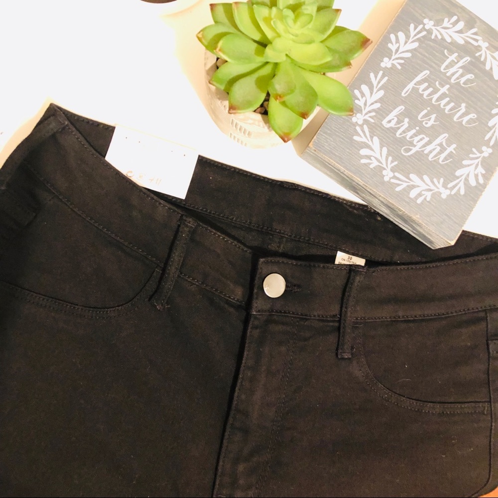 Black H&M Ankle Jeans